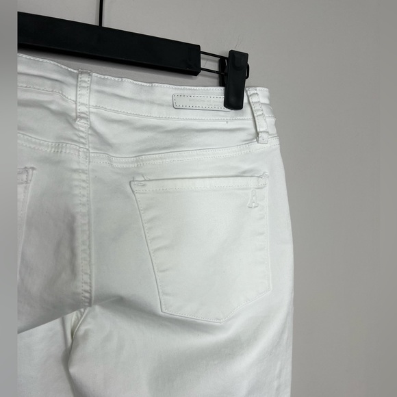 NWT - Articles of Society white ankle crop jeans. Size 28. Rise - 9”. - Picture 7 of 10